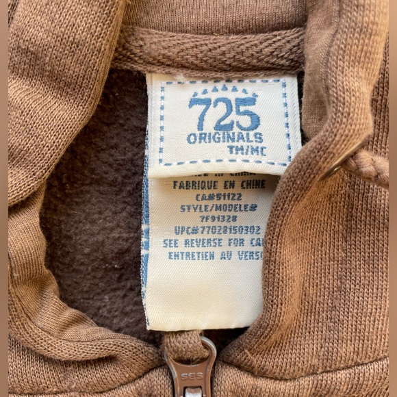 Y2K Vintage Zip-Up - Picture 2 of 3